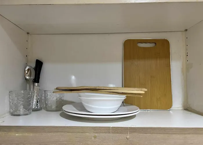 3 Single Beds Transient Mall Of Pasay *